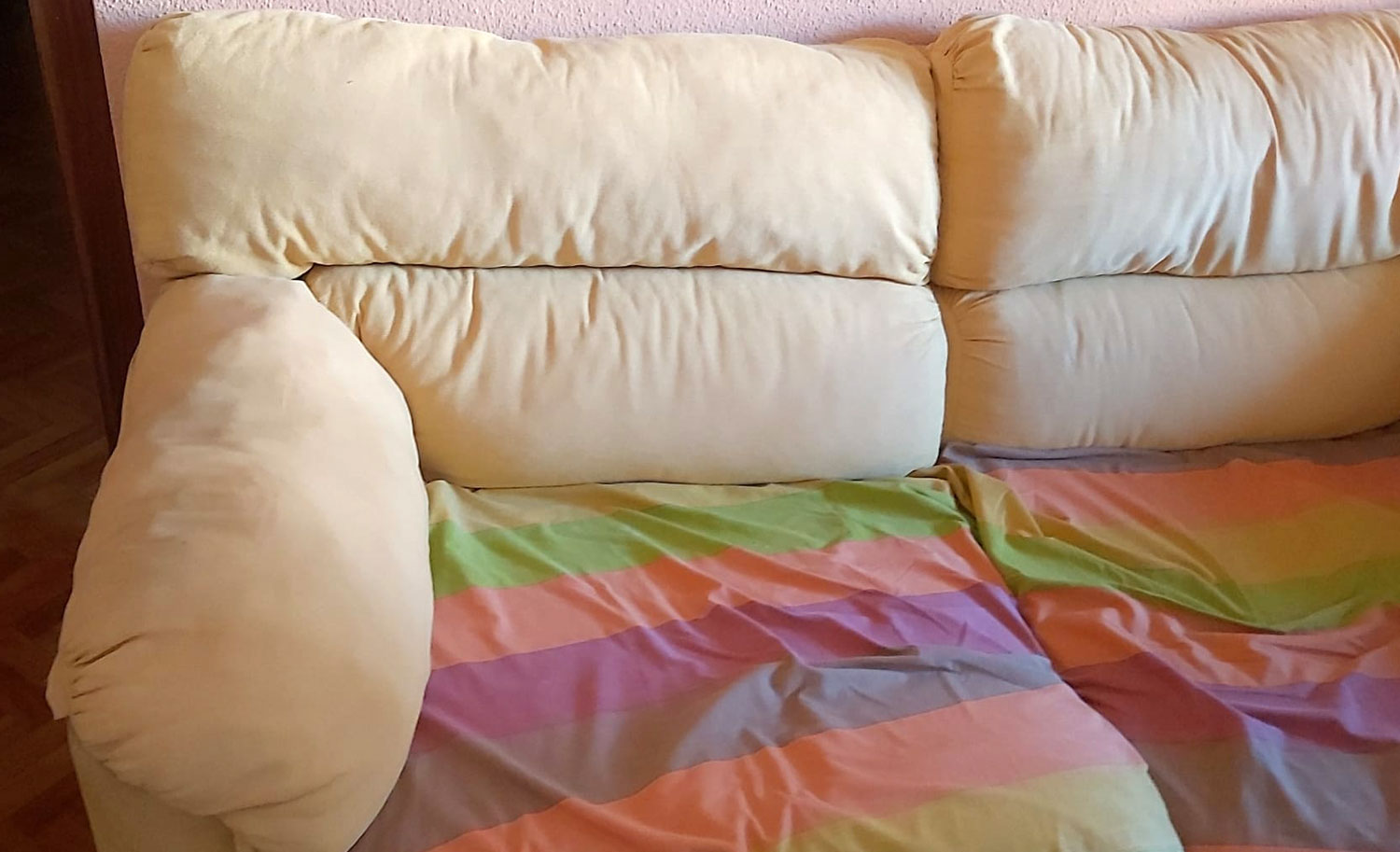 Respaldo de sofá (respaldo con el antiguo relleno)